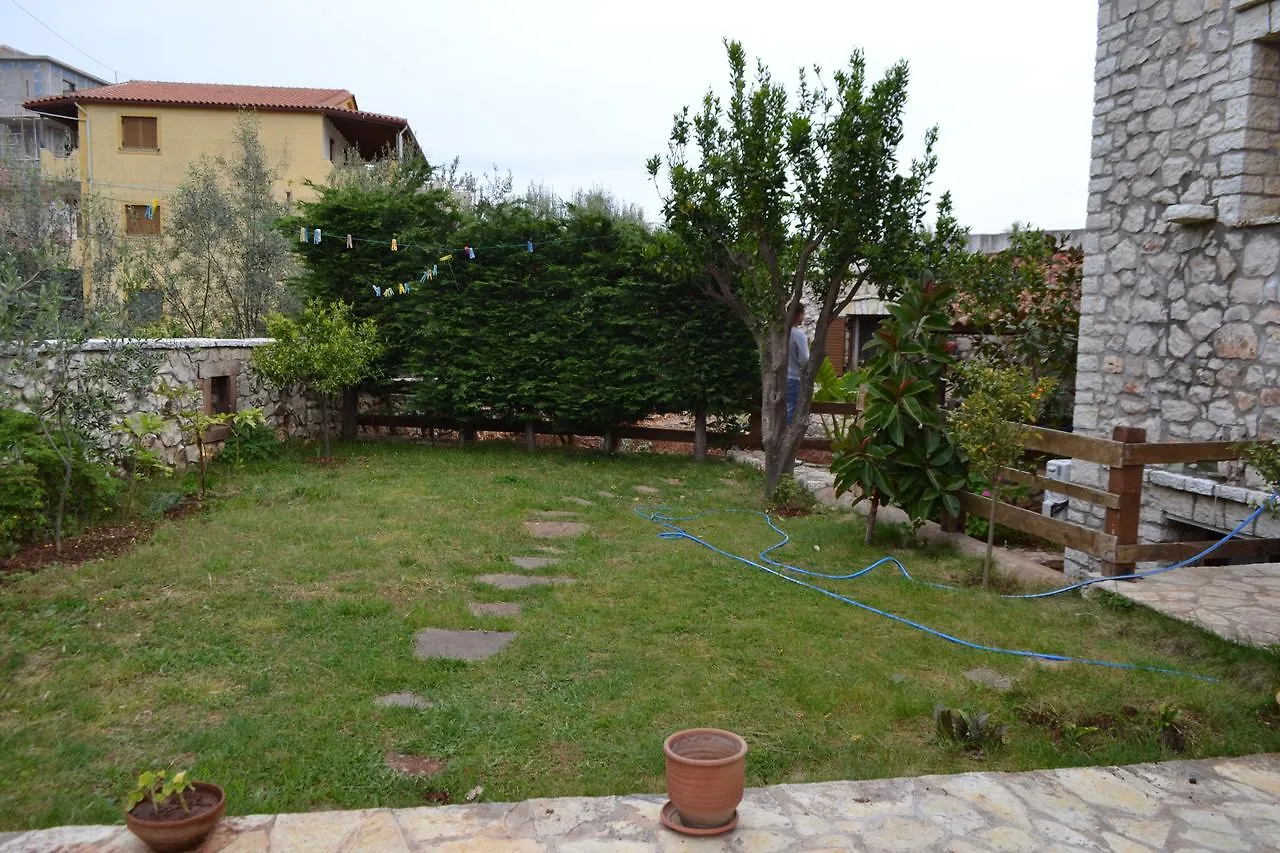 Villa Qarri Ksamil 0*,