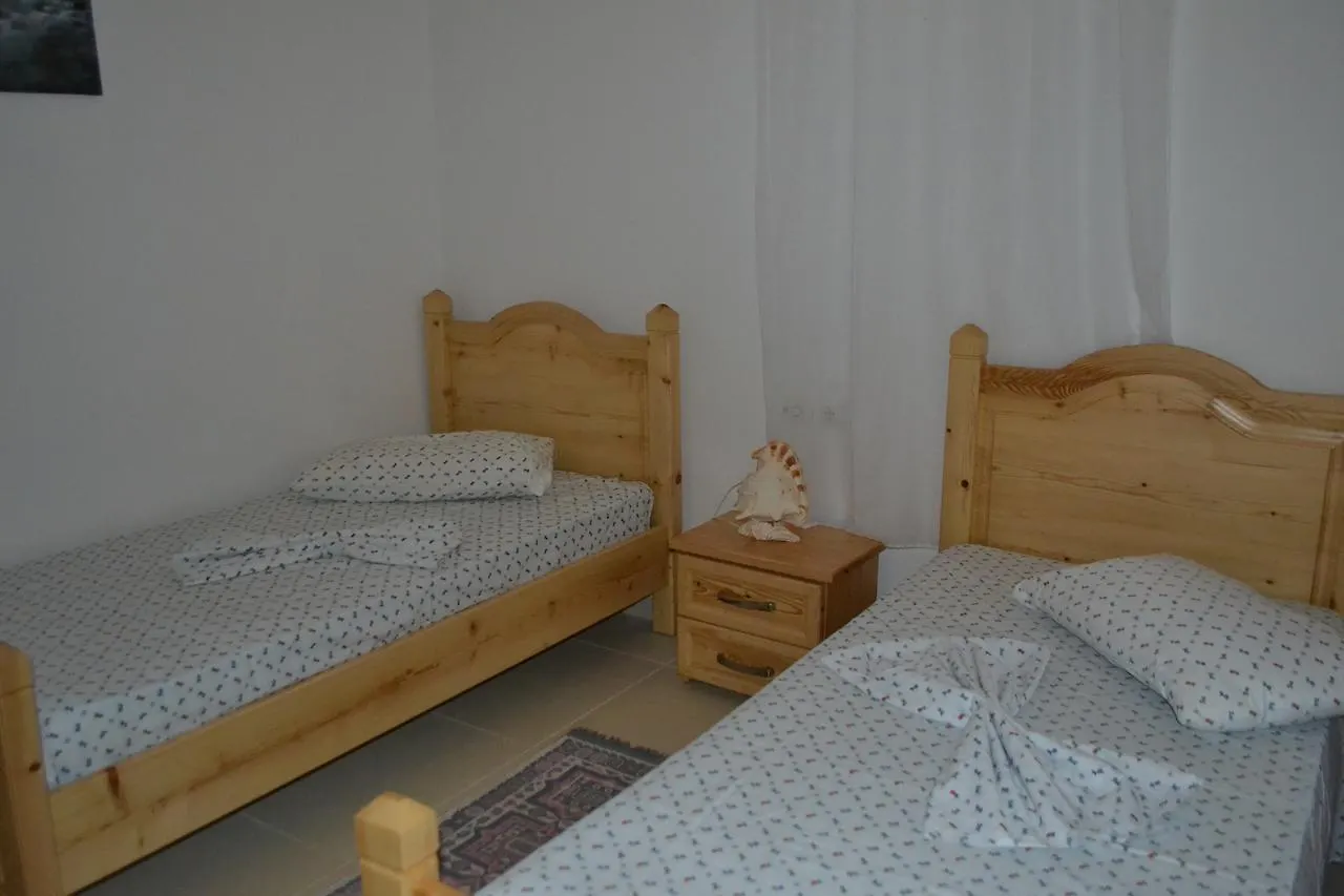 Villa Qarri Ksamil 0*,